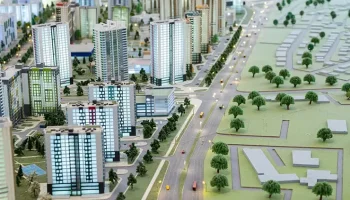 "Дом.РФ": 65% застройщиков планируют изменить объемы запусков новых проектов