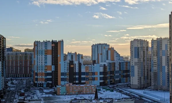 Средний размер одного жилого корпуса в России достиг 250 квартир