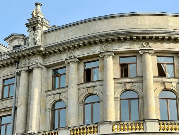 Реставрацию исторических зданий в России оценили в 2 трлн рублей, в бюджете этих средств нет