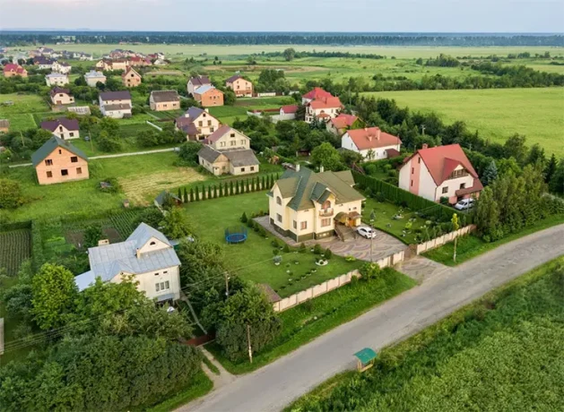 Путин призвал наращивать сегмент ИЖС в России