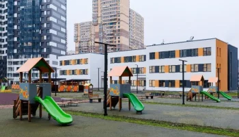 В жилых проектах Петербурга появятся три детских сада и две школы