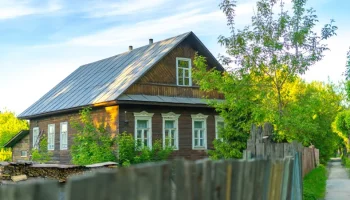 Подсчитана стоимость ремонта дачи к сезону