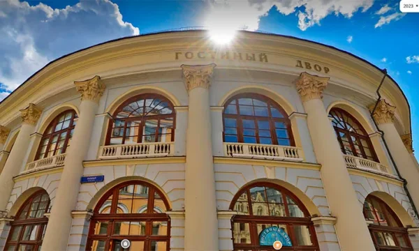 Департамент Москвы ищет подрядчика для ремонта светопрозрачного атриума в Старом Гостином дворе