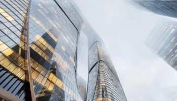 Москва заняла третье место в России по средней высоте новостроек