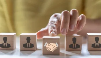 Россияне назвали реалистичный срок продажи квартиры на &laquo;вторичке&raquo;