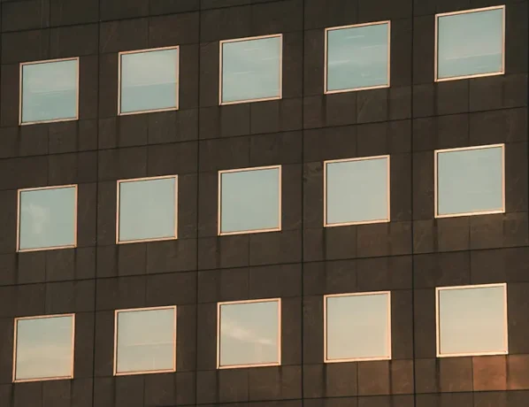 Тольяттинский завод пластиковых окон запустил вторую линию по изготовлению стеклопакетов