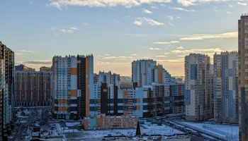 Средний размер одного жилого корпуса в России достиг 250 квартир