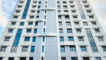 Массовые новостройки &laquo;догоняют&raquo; по цене бизнес-класс