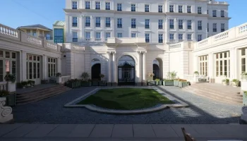 Рынок элитного жилья переориентируется на ансамблевые проекты