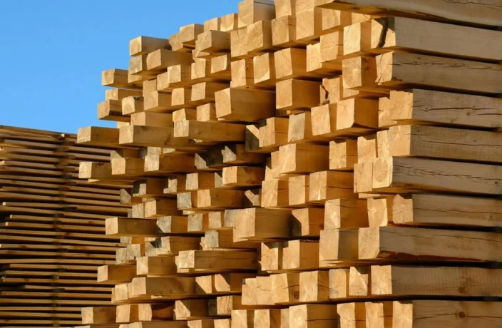 Цены на строительство домов могут вырасти, в том числе из-за дефицита древесины
