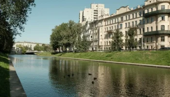 Эксперты назвали стоимость самой дешевой «вторички» у метро в Петербурге