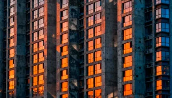 Девелоперы назвали нестабильность экономики главной проблемой стройрынка