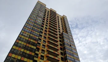 Новостройки Петербурга стали ниже на три этажа