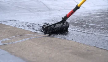 Ремонт плоской кровли: где чаще всего течёт и как выбрать правильный сценарий работ