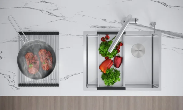 Кухонные мойки: виды, материалы, особенности