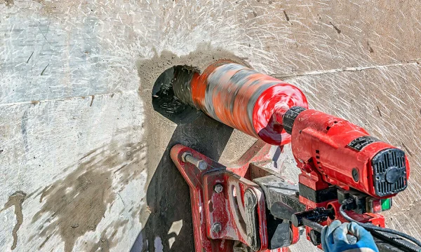 Алмазное оборудование для бурения отверстий и резки бетона