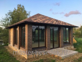 Уютный оазис: как создать всесезонную беседку для зимнего отдыха