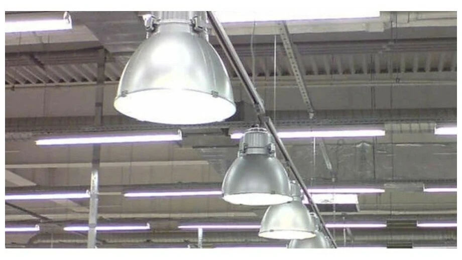 Промышленные и бытовые светильники: разбор технических и функциональных отличий