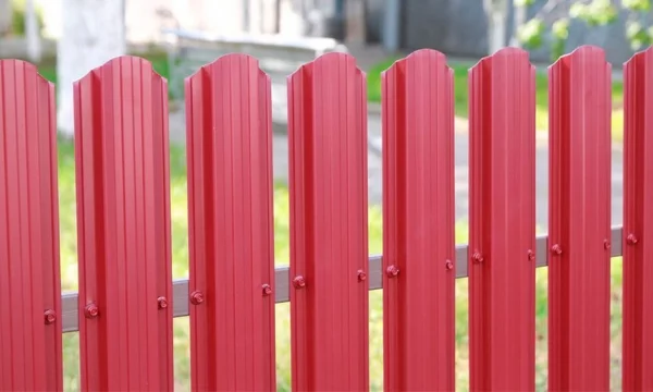 Где заказать забор в Волоколамске?