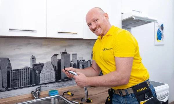 Как выбрать сантехника через интернет: защита от мошенников и некачественных услуг