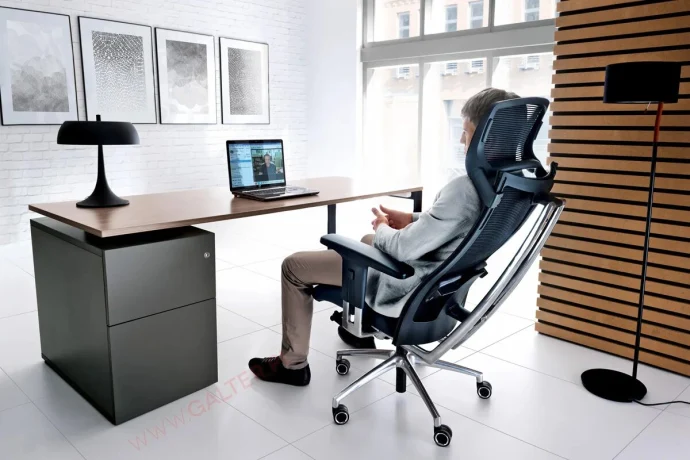 Офисное кресло с поддержкой спины: комфорт и здоровье на рабочем месте
