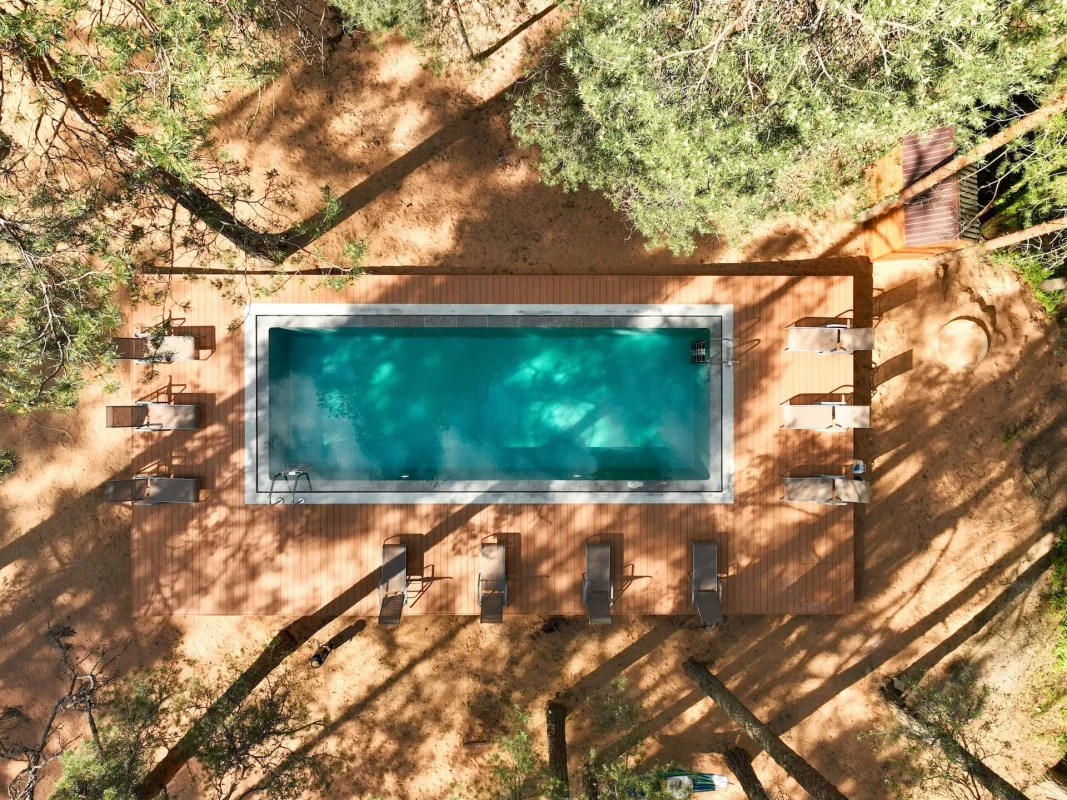 Строительство бассейнов: от выбора проекта до эксплуатации Строительство бассейнов: от выбора проекта до эксплуатации