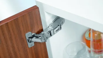 Петельные системы для современной мебели: от теории к практике