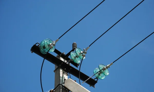 СИП-3 арматура высоковольтная для ЛЭП 6-20 кВ: критерии качественного выбора