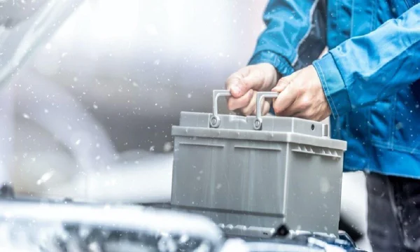 Автомобильные аккумуляторы: особенности и принципы работы