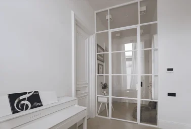 Лофт-перегородки: как выбрать и грамотно применить в интерьере квартиры