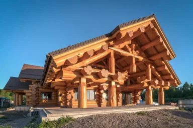 Проектирование и строительство авторских домов и бань из кедра ручной рубки