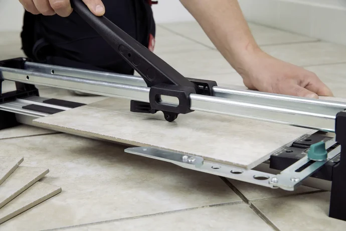 Плиткорезы: виды, особенности выбора и профессиональные советы