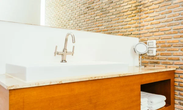 Тумба подвесная под раковину – особенности и критерии выбора