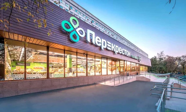 Преимущества объёмных букв перед обычными вывесками