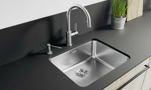 Мойка из нержавейки: идеальное сочетание практичности и долговечности