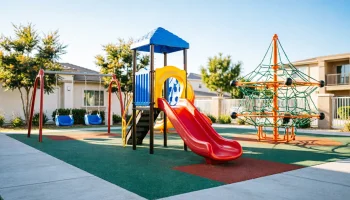 Безопасность и развитие: как правильно организовать детское пространство во дворах и дошкольных учреждениях