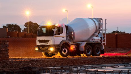 Марка и класс бетона: как выбрать нужную смесь для разных задач