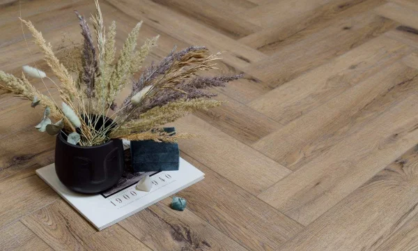 SPC ламинат (Каменно-полимерная плитка): современное решение для пола
