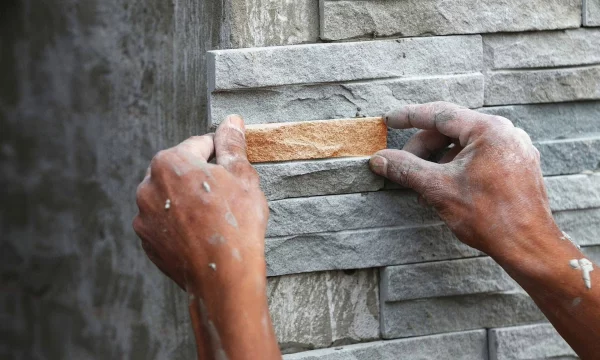 Облицовка поверхностей плитами из натурального камня