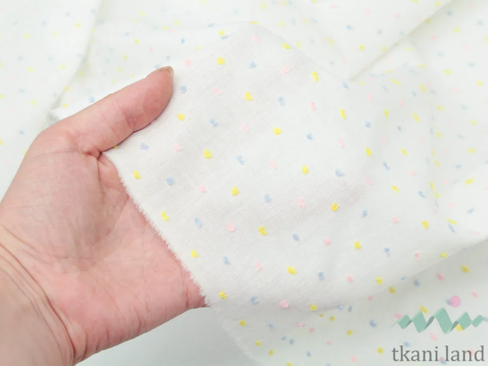 Батист: изысканная ткань для тонких работ