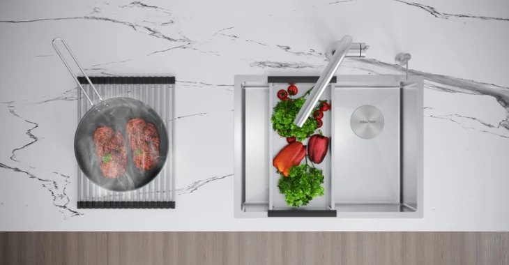 Кухонные мойки: виды, материалы, особенности