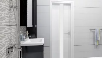 Какой должна быть дверь для ванной