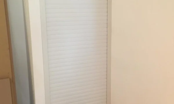 Механические рольставни вместо двери 800х2100 мм 0