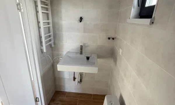 Премиальный готовый дом-контейнер 2