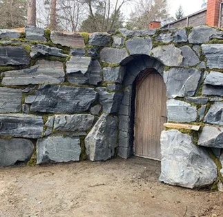 Ландшафтный природный камень "Графитовый Лазурит" 1