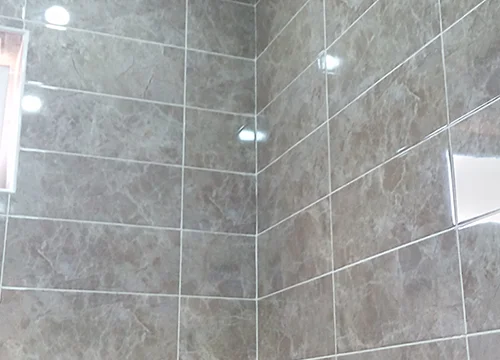 Облицовка кафелем, укладка ламината, теплый пол в Армавире 0