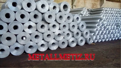 Сетка сварная оцинкованная и черная в рулонах 0