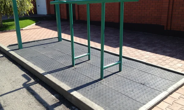 Резиновое покрытие для пола в гаражных боксах и личных гаражах 2