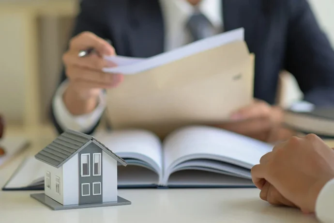 Юридические услуги в сфере жилищного права: защита вашего дома