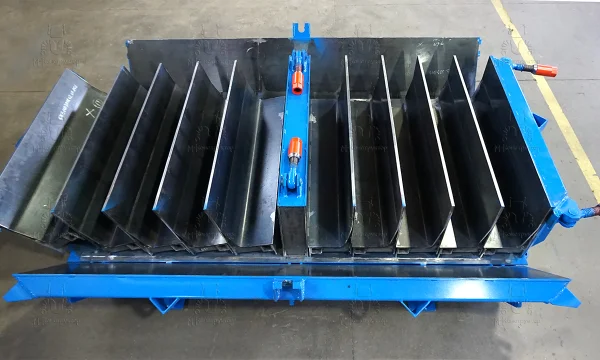 Металлоформы для бордюров 2